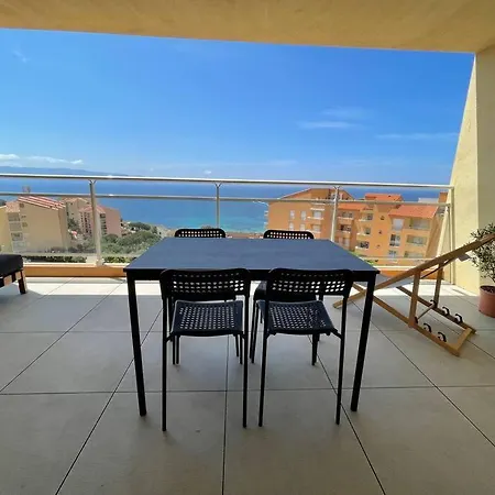 Apartment T3 Face A La Ajaccio (Corsica)
