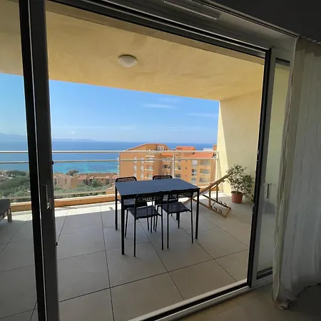 Apartment T3 Face A La *