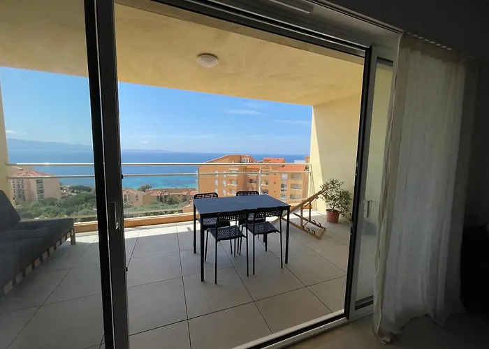 Apartment T3 Face A La *